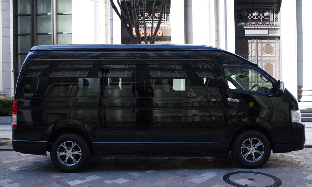 Toyota HiAce Exterior